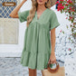 Robe Courte Plissée à Col en V Ample à La Mode
